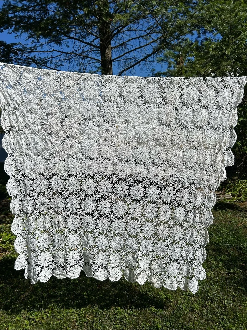 Vintage Bedspread Handmade White Crochet Lace Coverlet Tablecloth 58x79